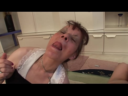 ❤️ Dvije bake i jedan djed imaju trojku ️ Jebeni video na bs.com-porn-hat.ru